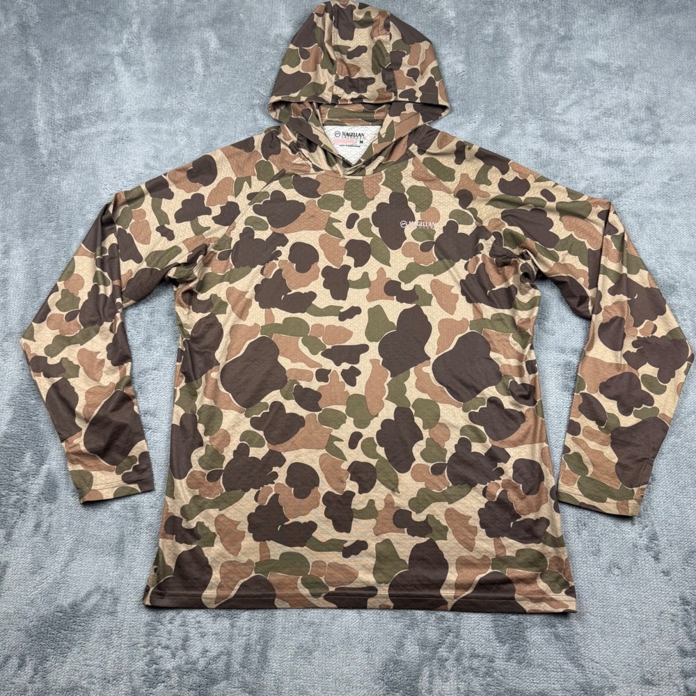 Magellan Outdoors Hunt Gear Camo Hooded Performance Top Womens Medium Brown